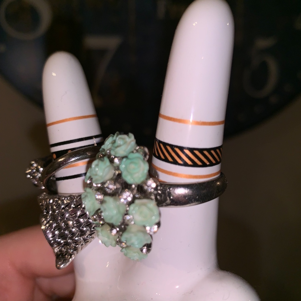 Pretty rings - Picture 2 of 8